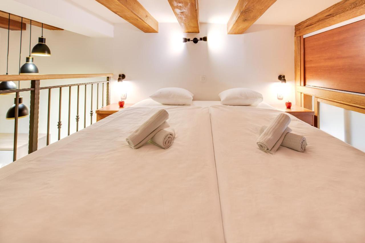 רייקה La Guardia Apartment With Free Private Parking מראה חיצוני תמונה