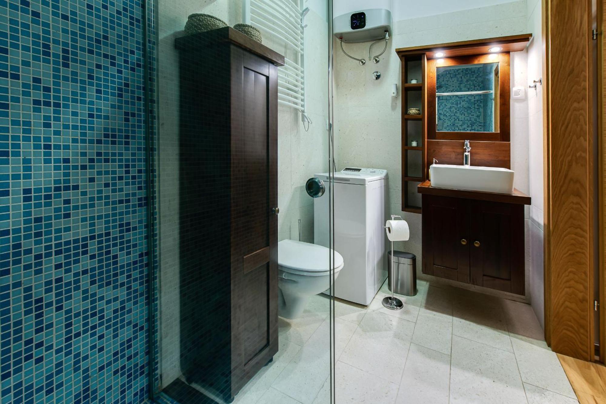 רייקה La Guardia Apartment With Free Private Parking מראה חיצוני תמונה