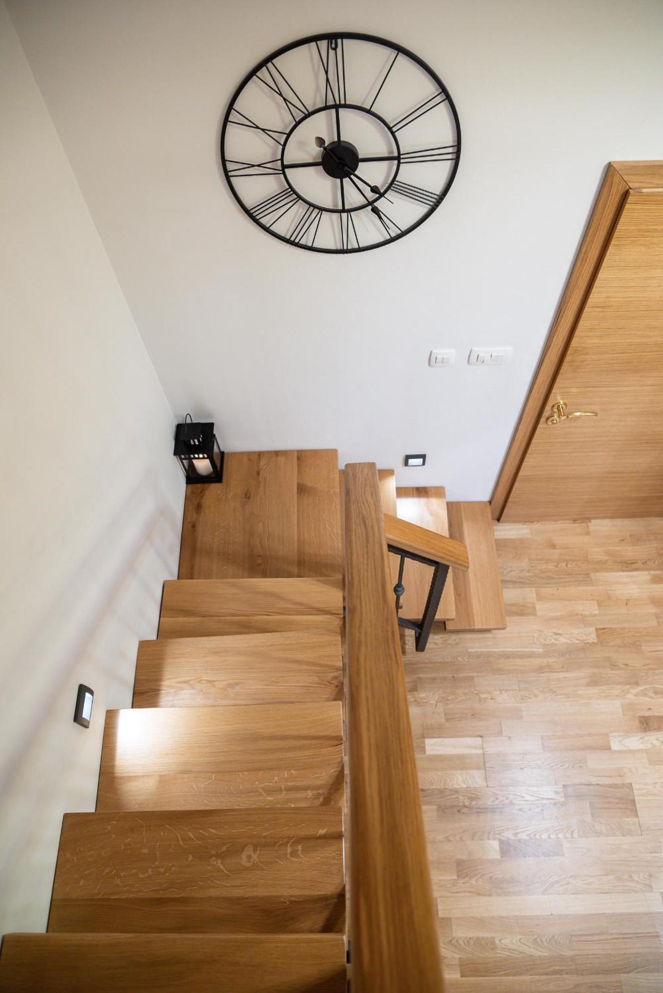 רייקה La Guardia Apartment With Free Private Parking מראה חיצוני תמונה